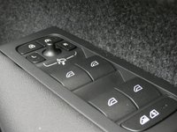 USED 2022 72 VOLVO XC40 Recharge 69kWh Plus SUV 5dr Electric Auto (231 ps) GENUINE LOW MILES SAT NAV HEATED SEATS HEATED STEERING WHEEL CRUISE CONTROL PARKING SENSORS 1 OWNER SERVICE HISTORY WARRANTY