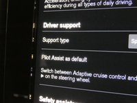 USED 2022 72 VOLVO XC40 Recharge 69kWh Plus SUV 5dr Electric Auto (231 ps) GENUINE LOW MILES SAT NAV HEATED SEATS HEATED STEERING WHEEL CRUISE CONTROL PARKING SENSORS 1 OWNER SERVICE HISTORY WARRANTY