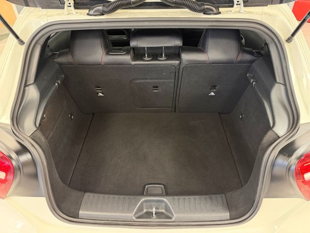 2018 Mercedes-Benz A-Class 2.1L Amg Line 5dr - Photo 7