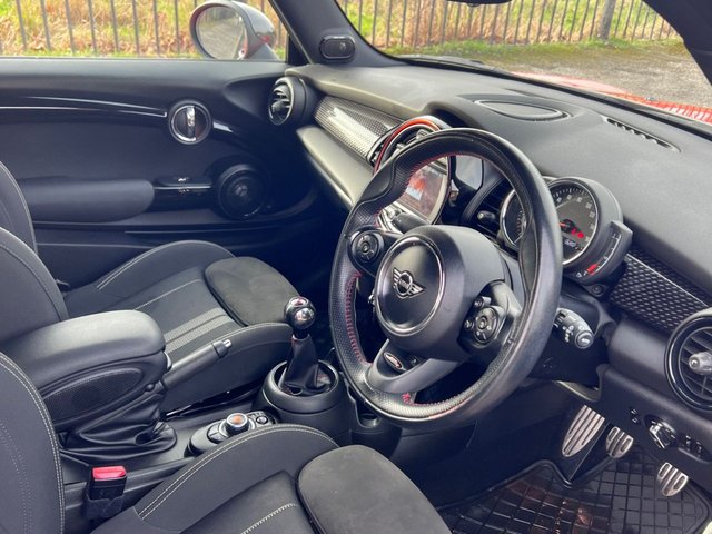 2019 MINI Hatch 2L Cooper S Sport 3dr - Photo 2