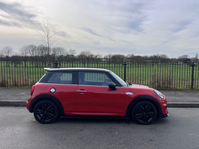 2019 MINI Hatch 2L Cooper S Sport 3dr - Photo 5