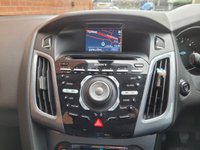 USED 2014 64 FORD FOCUS 1.6 TDCi Titanium Navigator Hatchback 5dr Diesel Manual Euro 5 (s/s) (115 ps) 