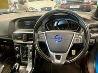 USED 2015 65 VOLVO V40 2.0 D2 R-Design Hatchback 5dr Diesel Manual Euro 6 (s/s) (120 ps) 1 Keeper- Service History-11 Stamps