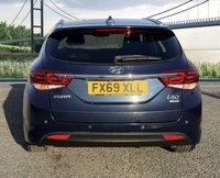 USED 2019 69 HYUNDAI I40 1.6 CRDi SE Nav Tourer 5dr Diesel Manual Euro 6 (s/s) (115 ps) HEATED FRONT SEATS & STEERING