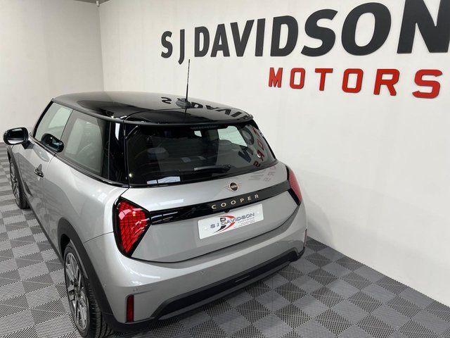 View our MINI HATCH COOPER