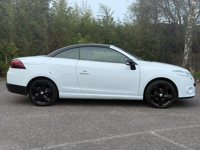 2013 Renault Megane 1.5L Dynamique Tomtom 2dr - Photo 5