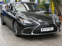 USED 2023 72 LEXUS ES 2.5 300h Saloon 4dr Petrol Hybrid E-CVT Euro 6 (s/s) (218 ps) SAT NAV LEATHER HEATED SEATS HEATED STEERING WHEEL REAR VIEW CAMERA SUNROOF CRUISE CONTROL PARKING SENSORS 1 OWNER SERVICE HISTORY  WARRANTY