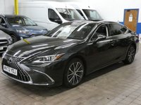 USED 2023 72 LEXUS ES 2.5 300h Saloon 4dr Petrol Hybrid E-CVT Euro 6 (s/s) (218 ps) SAT NAV LEATHER HEATED SEATS HEATED STEERING WHEEL REAR VIEW CAMERA SUNROOF CRUISE CONTROL PARKING SENSORS 1 OWNER SERVICE HISTORY  WARRANTY