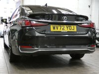 USED 2023 72 LEXUS ES 2.5 300h Saloon 4dr Petrol Hybrid E-CVT Euro 6 (s/s) (218 ps) SAT NAV LEATHER HEATED SEATS HEATED STEERING WHEEL REAR VIEW CAMERA SUNROOF CRUISE CONTROL PARKING SENSORS 1 OWNER SERVICE HISTORY  WARRANTY