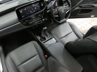 USED 2023 72 LEXUS ES 2.5 300h Saloon 4dr Petrol Hybrid E-CVT Euro 6 (s/s) (218 ps) SAT NAV LEATHER HEATED SEATS HEATED STEERING WHEEL REAR VIEW CAMERA SUNROOF CRUISE CONTROL PARKING SENSORS 1 OWNER SERVICE HISTORY  WARRANTY