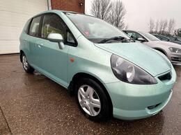 2004 HONDA JAZZ