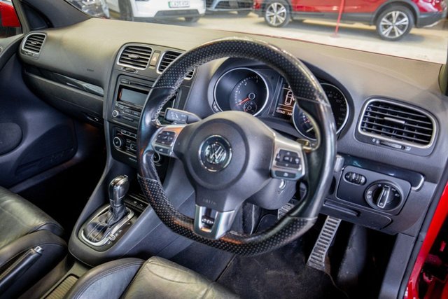 2012 Volkswagen Golf 2L Gtd 5dr - Photo 2