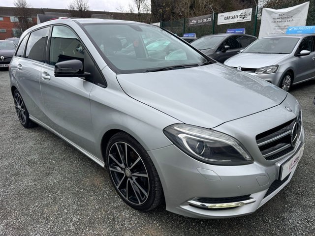 2014 MERCEDES-BENZ B-CLASS 1.5 B180 CDI Sport MPV 5dr Diesel 7G-DCT Euro 5 (s/s) (109 ps) - Photo 4