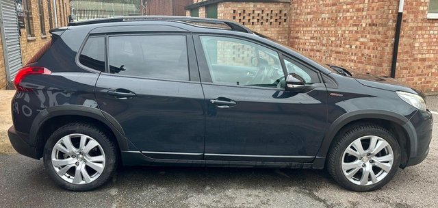 2016 PEUGEOT 2008 1.2 PureTech GT Line SUV 5dr Petrol Manual Euro 6 (s/s) (110 ps) - Photo 4