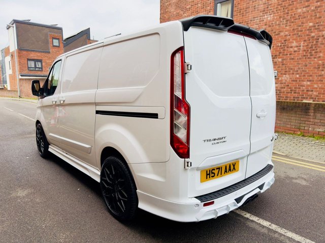 2022 FORD TRANSIT CUSTOM - Photo 6