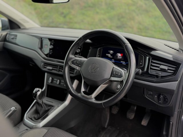 2022 VOLKSWAGEN POLO 1.0 TSI Life Euro 6 (s/s) 5dr - Photo 7