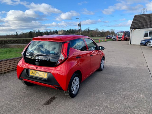 2020 TOYOTA AYGO - Photo 3