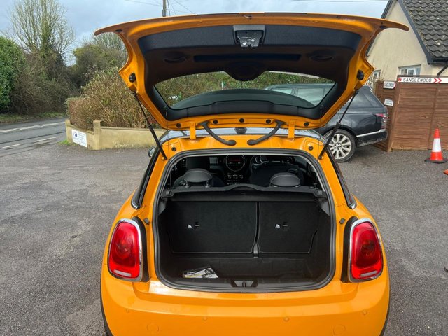 2014 MINI HATCH 1.5 Cooper Hatchback 3dr Petrol Manual Euro 6 (s/s) (136 ps) - Photo 10