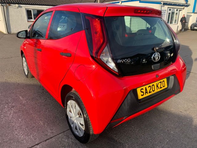 2020 TOYOTA AYGO - Photo 5