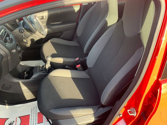 2020 TOYOTA AYGO - Photo 10