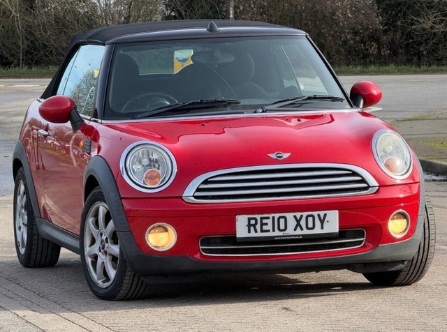 2010 MINI Convertible 1.6 Cooper Euro 5 2dr photo