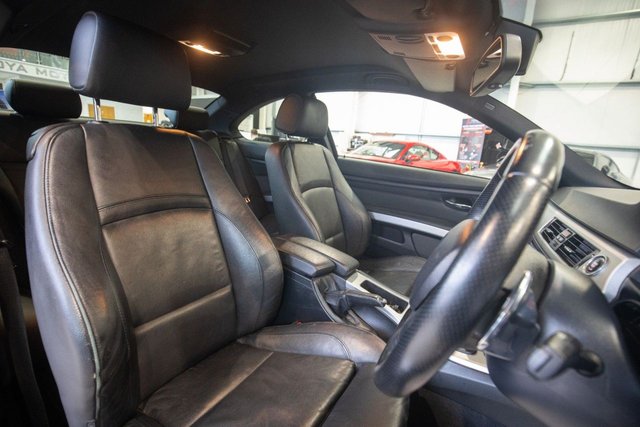 2011 BMW 3 Series 2L M Sport 2dr - Photo 3