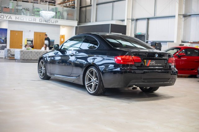 2011 BMW 3 Series 2L M Sport 2dr - Photo 4