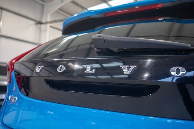 2015 Volvo V40 2L R-Design 5dr - Photo 12