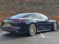 USED 2020 20 PORSCHE PANAMERA 2.9 V6 E-Hybrid 14kWh 4 10 Years Edition Saloon 5dr Petrol Plug-in Hybrid PDK 4WD Euro 6 (s/s) (462 ps) 10 Year Edition - Big Spec