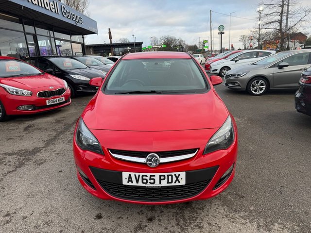 2015 VAUXHALL ASTRA 1.6i Excite Hatchback 5dr Petrol Manual Euro 6 (115 ps) - Photo 6