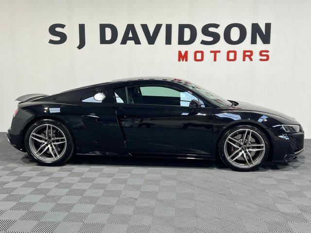 View our AUDI R8