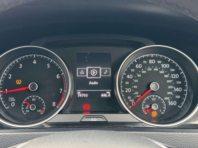 2017 Volkswagen Golf - Photo 8