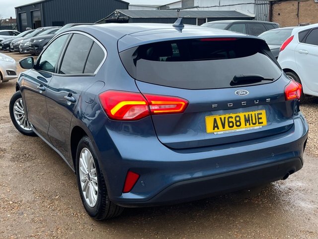 2018 FORD FOCUS - Photo 4