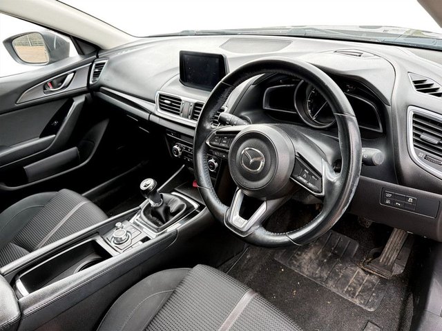 View our MAZDA MAZDA3