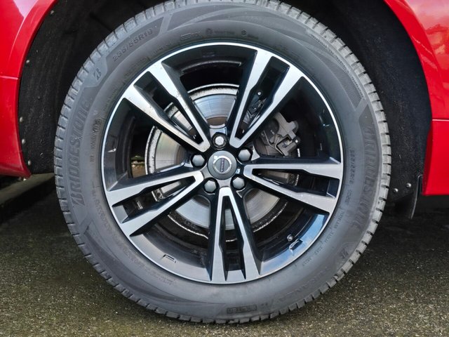 2019 VOLVO XC60 - Photo 12