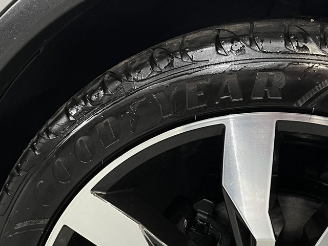 2018 VOLKSWAGEN TIGUAN 2.0 TDI R-Line SUV 5dr Diesel Manual Euro 6 (s/s) (150 ps) - Photo 8