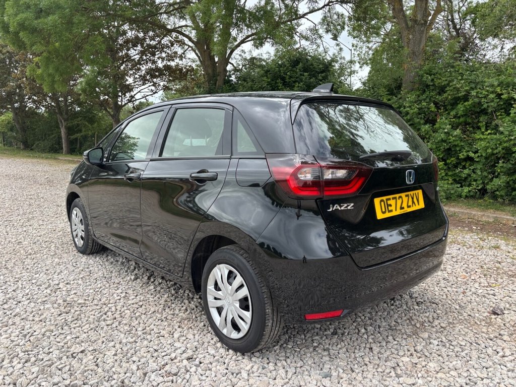 USED 2022 72 HONDA JAZZ 1.5 h i-MMD SE Hatchback 5dr Petrol Hybrid eCVT Euro 6 (s/s) (109 ps) &pound;ZERO DEPOSIT FINANCE