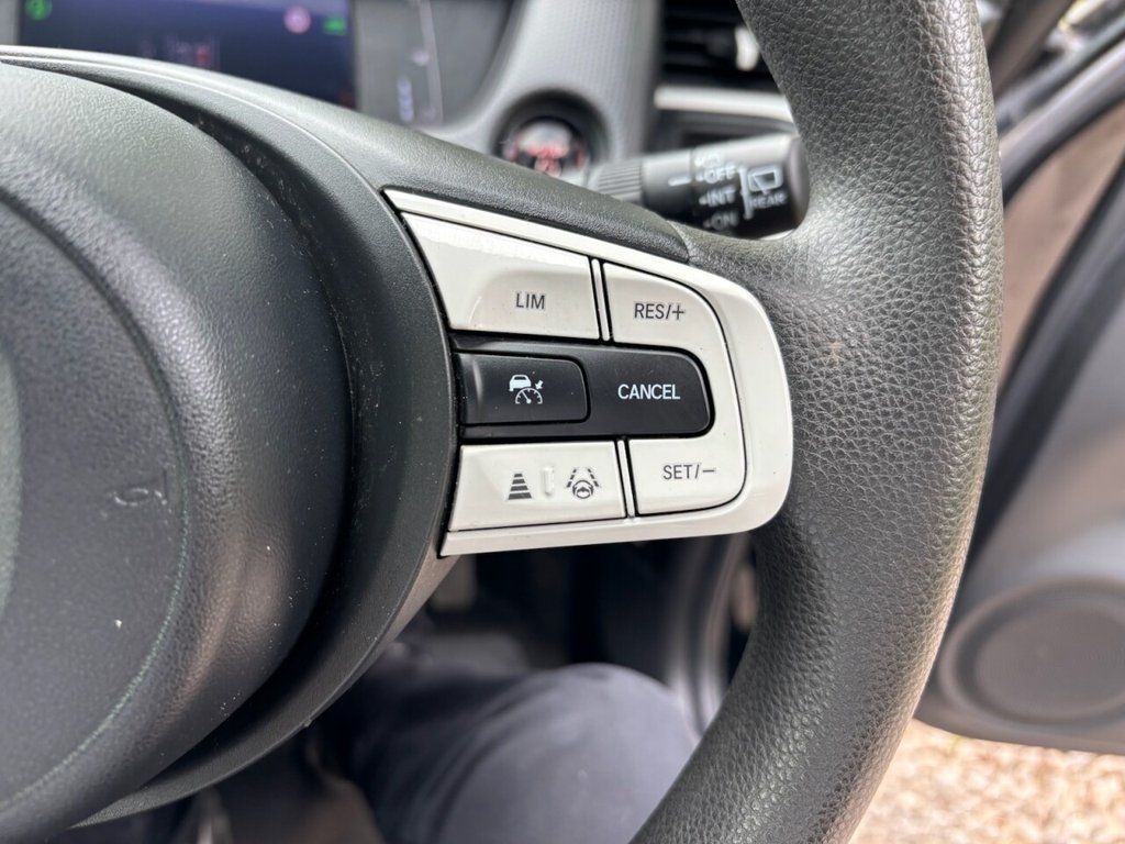 USED 2022 72 HONDA JAZZ 1.5 h i-MMD SE Hatchback 5dr Petrol Hybrid eCVT Euro 6 (s/s) (109 ps) &pound;ZERO DEPOSIT FINANCE