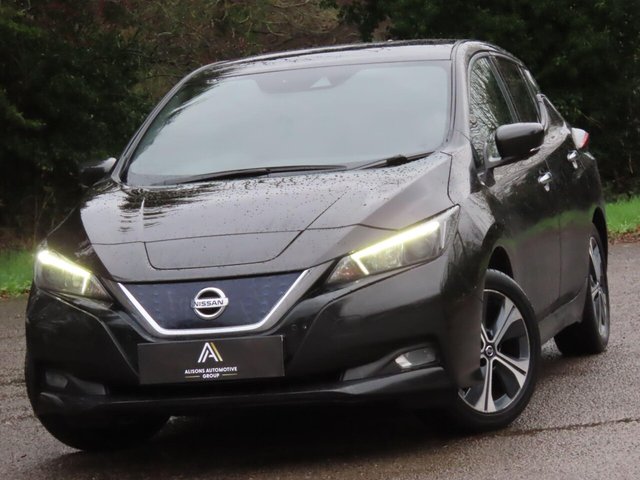 2021 NISSAN LEAF
