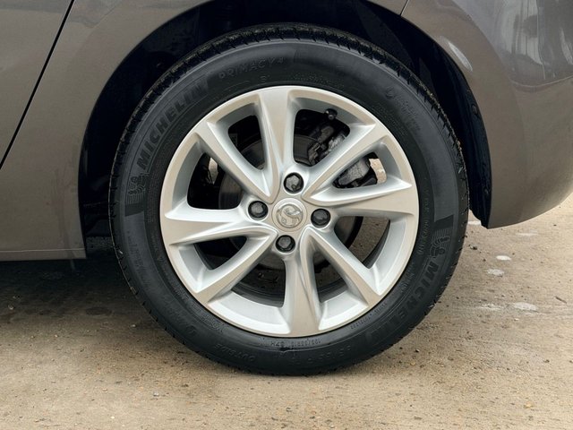 2021 Vauxhall Corsa 1.2L SE Nav 5dr - Photo 12