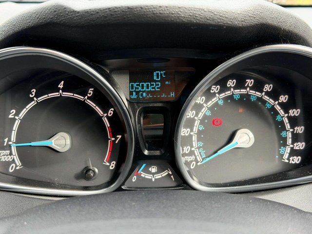 2017 Ford Fiesta - Photo 8