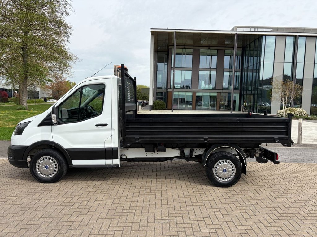USED 2022 72 FORD TRANSIT 350 LEADER 2.0EcoBlue HD EU6 S/S L2 SINGLE CAB TIPPER RWD 130ps *E/W*STEEL BODY*TOW BAR* EURO 6-MWB-E/W-STEEL BODY