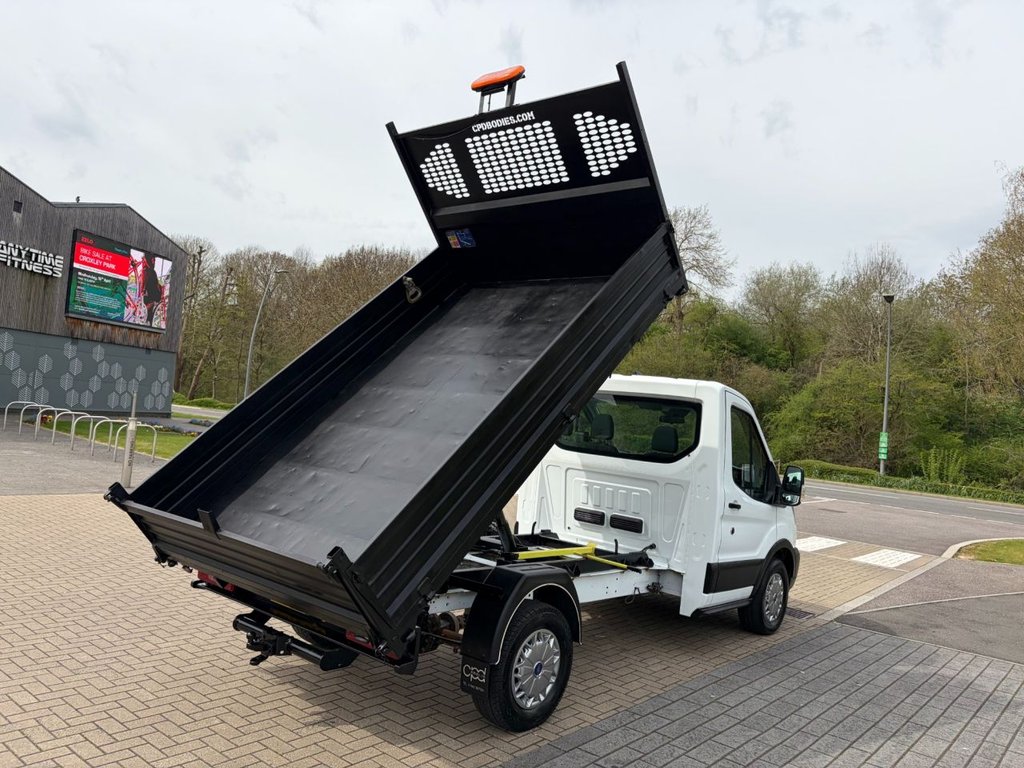 USED 2022 72 FORD TRANSIT 350 LEADER 2.0EcoBlue HD EU6 S/S L2 SINGLE CAB TIPPER RWD 130ps *E/W*STEEL BODY*TOW BAR* EURO 6-MWB-E/W-STEEL BODY