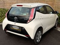 USED 2015 65 TOYOTA AYGO 1.0 VVT-i x-play Hatchback 5dr Petrol Manual Euro 5 Euro 5 (68 ps) 12 MONTHS AA, FRESH SERVICE