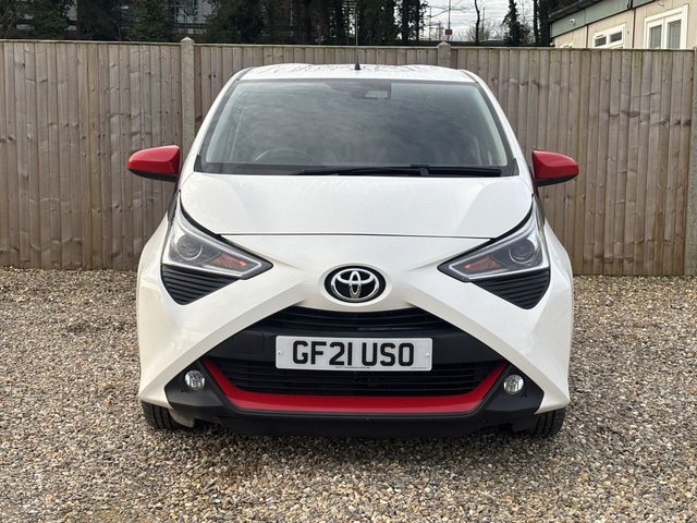 2021 TOYOTA AYGO - Photo 8