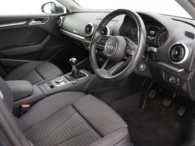 2018 Audi A3 2L Sport 5dr - Photo 10