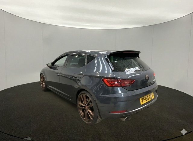 2019 Seat Leon 2L Cupra 290 5dr - Photo 5
