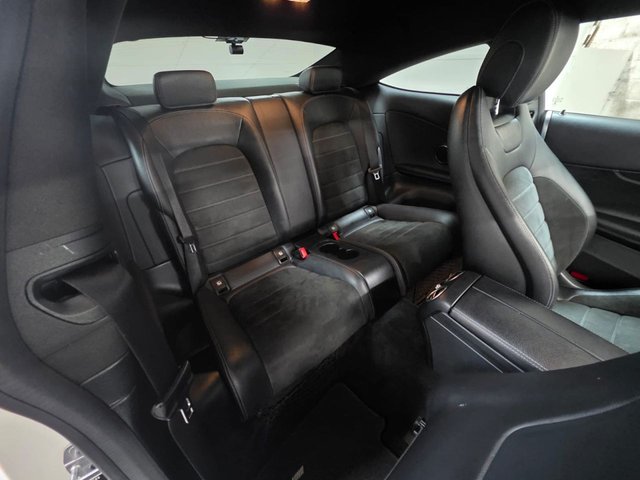 2019 MERCEDES-BENZ C-CLASS 2.0 C300d AMG Line (Premium) Coupe 2dr Diesel G-Tronic+ Euro 6 (s/s) (245 ps) - Photo 10