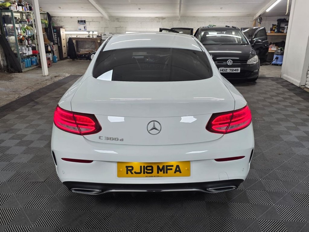 USED 2019 19 MERCEDES-BENZ C-CLASS 2.0 C300d AMG Line (Premium) Coupe 2dr Diesel G-Tronic+ Euro 6 (s/s) (245 ps) Bluetooth - SatNav - Sensors!