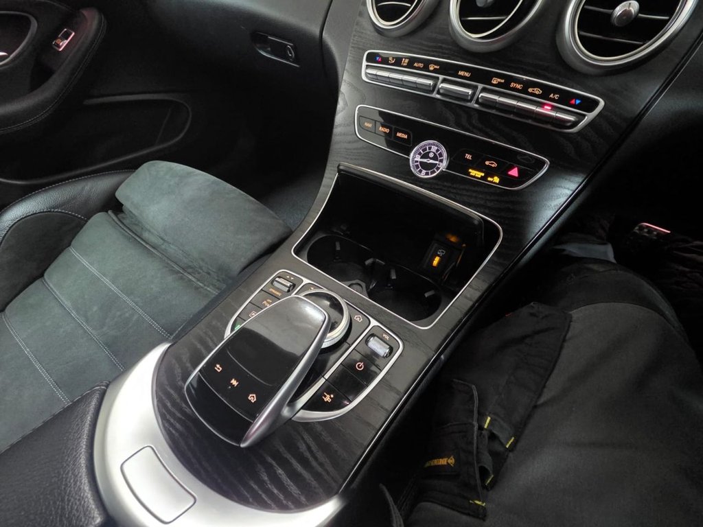USED 2019 19 MERCEDES-BENZ C-CLASS 2.0 C300d AMG Line (Premium) Coupe 2dr Diesel G-Tronic+ Euro 6 (s/s) (245 ps) Bluetooth - SatNav - Sensors!
